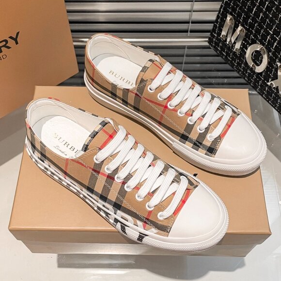 BURBERRY LARKHALL BEIGE CHECK CANVAS LOGO SNEAKERS - Picture 4 of 7